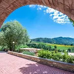 مزرعة للإقامة Abadia Farneto *