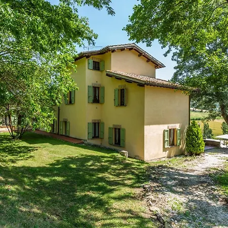 Farm stay Abadia Farneto Gubbio